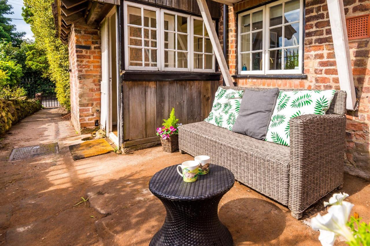 Cheshire Countryside, Delamere Forest, Family Retreat Rose Cottage Kelsall ภายนอก รูปภาพ